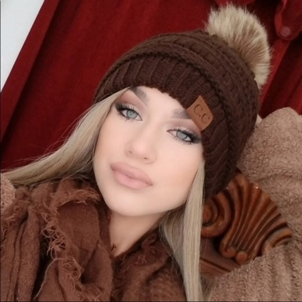 CC POM POM STYLE BEANIE! - Picture 2 of 3